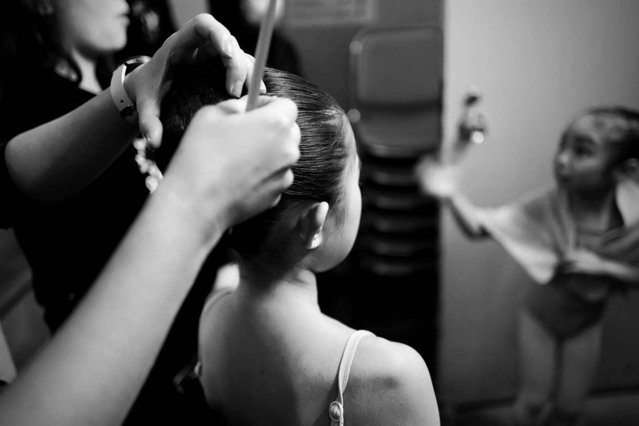 Лайфхаки по уходу за волосами летом: как защитить волосы от солнца и жары