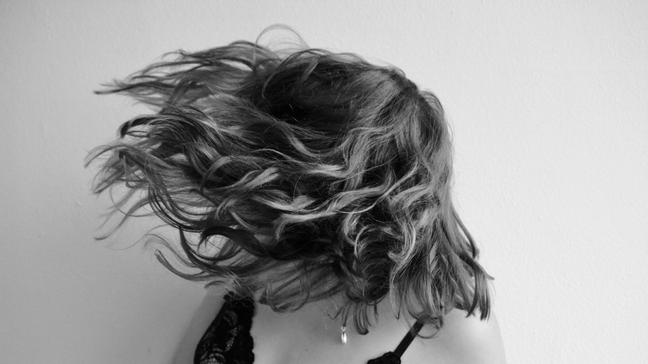 Часто задаваемые вопросы о выпадении волос: причины и решения