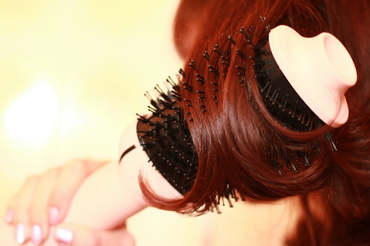 Как правильно заботиться о секущихся кончиках: эффективные методы